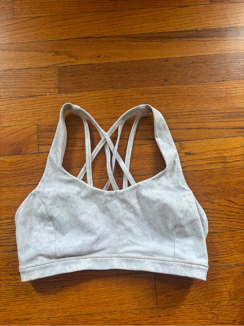 Lululemon Free to Be Tranquil Bra Patterned White Size 6